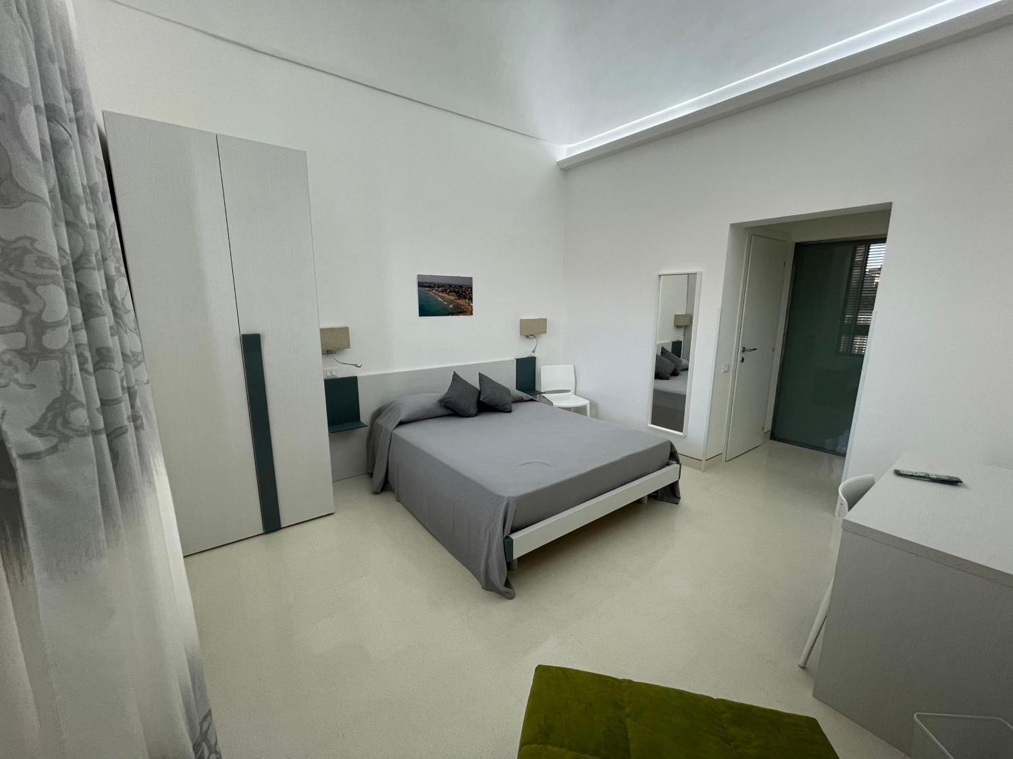 Casa Crispi Hotel Noto Bagian luar foto