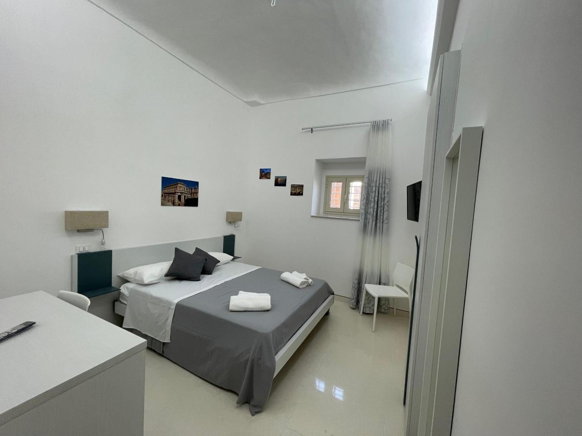 Casa Crispi Hotel Noto Bagian luar foto