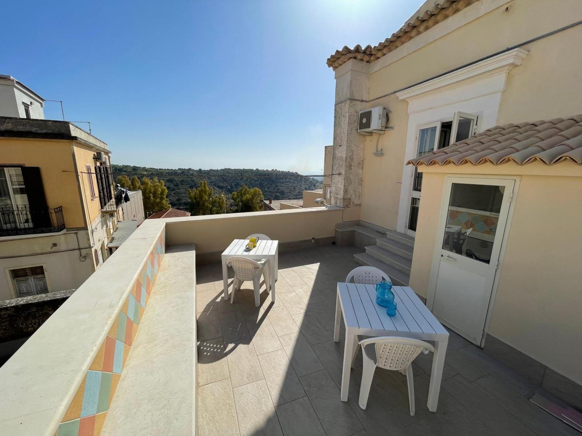 Casa Crispi Hotel Noto Bagian luar foto